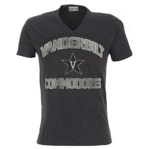    Vanderbilt University Section 101 V neck T shirt: Sports & Outdoors