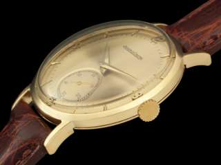Movement : P449 Jaeger LeCoultre, manually wound, gilt plated, fausses 