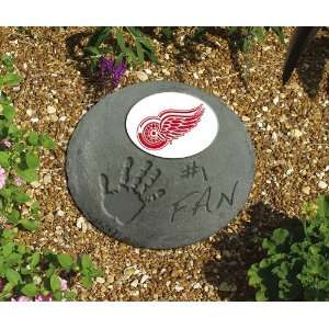  Detroit Red Wings Stepping Stone Kit: Patio, Lawn & Garden