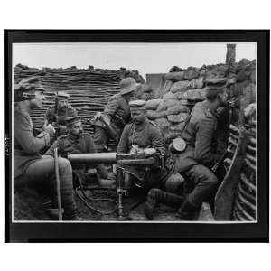   soldiers in trench warfare,First World War I,WWI