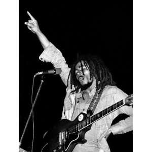  Bob Marley by Richard E. Aaron, 16x21: Home & Kitchen