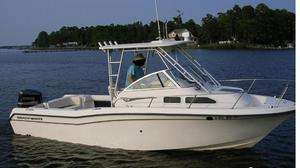   White 248 Voyager Fishing Boat   250 HP Outboard with Trailer  