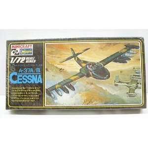  US Air Force Attack Plane Cessna A 37A/B 1/72 Scale by 