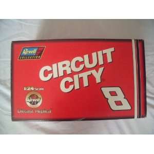  Revell Circuit City Monte Carlo #8 Die cast Replica: Toys 