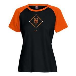  New York Mets Black Ladies On Base Raglan T shirt: Sports & Outdoors