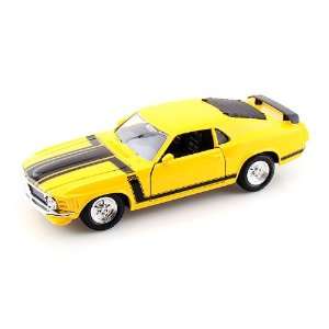  Ford Mustang BOSS 302 1/24 Yellow: Toys & Games
