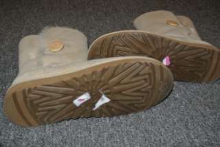 UGG Australia Bailey Button Boots Sz US 8 NEW SAND Womens Uggs 