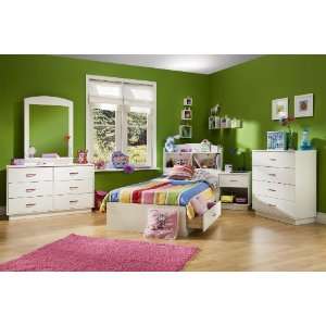 Logik Twin 6 Piece Bedroom Set in Pure White:  Home 