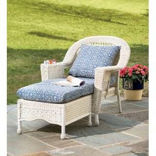 Prospect Hill Weather Resistant Wicker Chaise Lounge, in Antique White