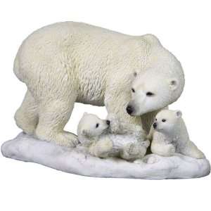  Polar Bear Family Sculpture: Home & Kitchen