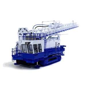   Drill   White/blue with white mast in 150 scale by TWH Toys & Games