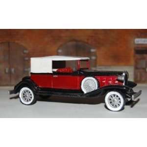   USA: Series Two The Mob Bosses   Victoria Roadster: Toys & Games