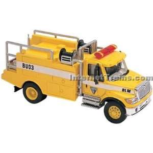   International 7000 2 Axle Brush Fire Truck   BLM Yellow: Toys & Games