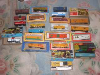   rolling stock rail car lot Life like Athern Box cars Hopper caboose