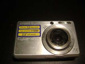 Sony Cyber shot DSC S750 7.2 MP Digital Camera   Silver 27242724945 
