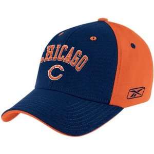  Reebok Chicago Bears Two tone Structured Flex Hat: Sports 