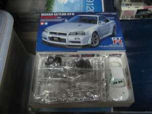 Nissan Skyline R34 GT R 1/24 model kit Tamiya  