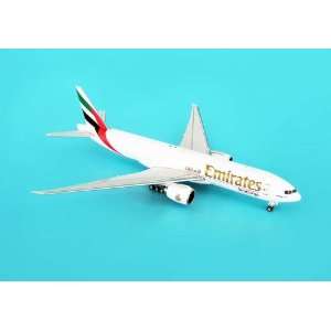   Phoenix Emirates Skycargo 777 200LRF 1/400 REG#A6 EFD
