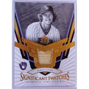 Robin Yount 2004 Upper Deck Significant Swatches Bat Card  