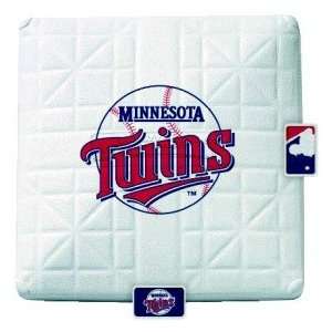  Minnesota Twins Official Base