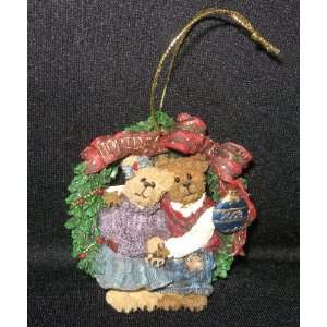    Boyds Bears & Friends Holly & Barry Ornament: Home & Kitchen