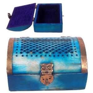    Turquoise Yak Bone Trunk Like Jewelry Box: Kitchen & Dining