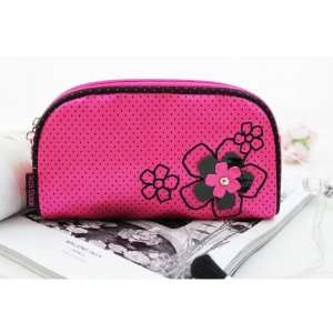  New! Adorable Daisy Love Hot Pink Flat Cosmetic Bag 