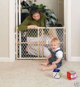   276 Plastic Mesh Baby Gate Made in the USA 028056276002  