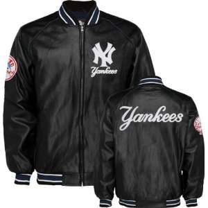  New York Yankees Faux Leather Varsity Jacket: Sports 