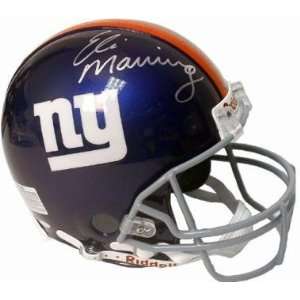  Eli Manning Signed Mini Helmet   New York Giants: Sports 
