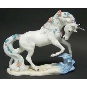    Princeton Gallery Unicorns with Box, Collectible: Home & Kitchen