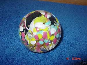 Paperweight,Tiara Exclusive,Indiana,Glass,Pink,Yellow  