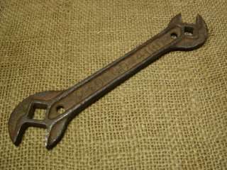 Vintage Iron P & O Co. Wrench > Antique Tools Old Farm  