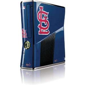  Skinit St. Louis Cardinals  Alternate Solid Distressed 
