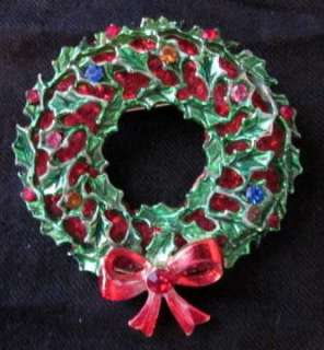 Christmas Wreath Holly Brooch Pin Vintage Colored Rhinestones Moves 