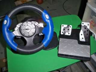   UNIVERSAL (PS2, XBOX, GAMECUBE) RACING/DRIVING STEERING WHEEL & PEDALS