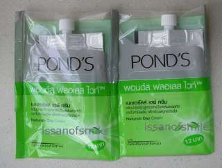 8g. PONDS Flawless White Natural Day Cream Camellia Leaf 