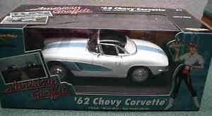 ERTL 1:18 1962 Corvette Hardtop American Graffiti  