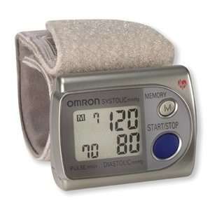  Blood Pressure Wrist Monitor Digital   Omron HEM609 