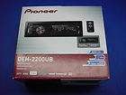 Pioneer In Dash CD/ Car Stereo Audio Receiver DEH 2200UB Front Aux 