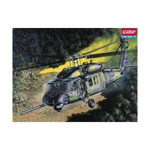   35 MH60G Pave Hawk USAF Helicopter (Plastic Models) Toys & Games