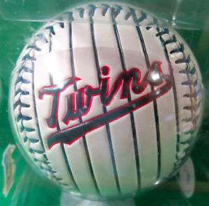 1965 minnesota twins fotoball BASEBALL MLB logo harmon killebrew rod 